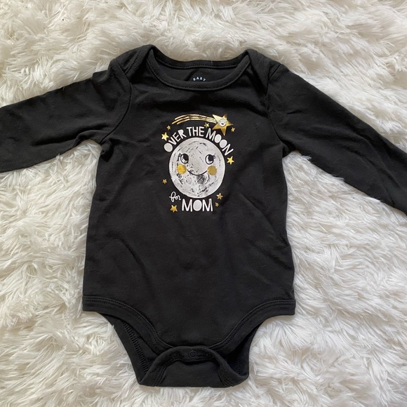 Cat & Jack Other - Cat & Jack 0-3m Long Sleeve Onesie